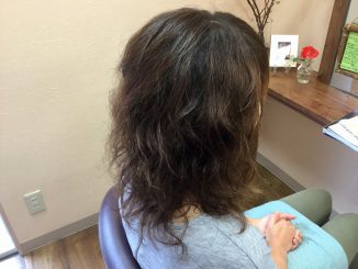 ゆるふわパーマ ロングヘア 忙しい子育て中のママさんも 綺麗で可愛いくなれる髪型 京都 亀岡の美容室 京都府亀岡市の美容室 幸いブレインズの公式サイトです